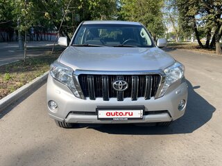 2013 Toyota Land Cruiser Prado 4-speed 150 Series Рестайлинг 1, серебристый, 3450000 рублей, вид 1