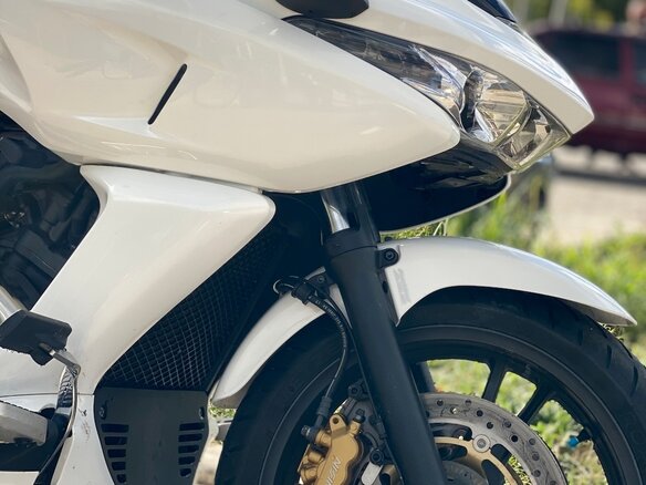 2008 Honda DN-01, белый, 565000 рублей