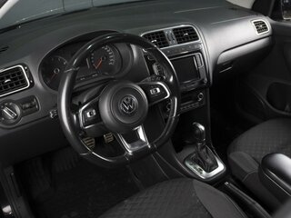 2018 Volkswagen Polo V Рестайлинг, чёрный, 1310000 рублей, вид 5