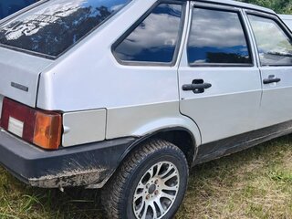 2002 Lada (ВАЗ) 21093i, серебристый, 145000 рублей, вид 4