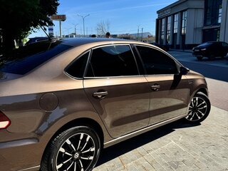 2019 Volkswagen Polo V Рестайлинг, коричневый, 1520000 рублей, вид 5