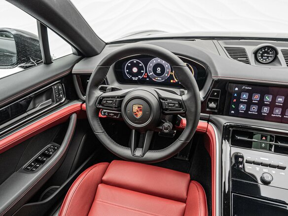 2026 Porsche Panamera 4 III, чёрный, 20499000 рублей - вид 12