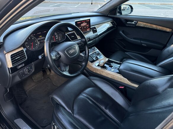 2010 Audi A8 Long III (D4), синий, 1650000 рублей - вид 10