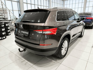 2019 Skoda Kodiaq I, коричневый, 2450000 рублей, вид 5