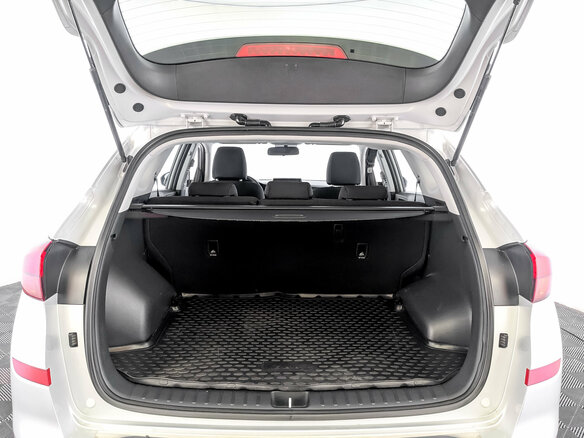 2019 Hyundai Tucson III Рестайлинг, серебристый, 1820000 рублей - вид 9