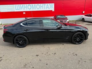 2021 Genesis G70 I Рестайлинг, чёрный, 4000000 рублей, вид 4