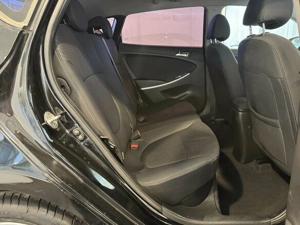 2011 Hyundai Solaris I, чёрный - вид 11