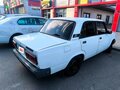 2001 Lada (ВАЗ) 2107, белый, 100000 рублей - вид 2