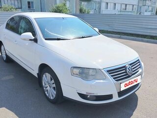 2010 Volkswagen Passat B6, белый, 750000 рублей, вид 2