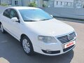2010 Volkswagen Passat B6, белый, 750000 рублей - вид 1