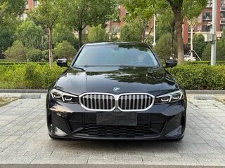 2022 BMW 3 серии 320i VII (G2x) Рестайлинг, чёрный, 3000077 рублей, вид 3
