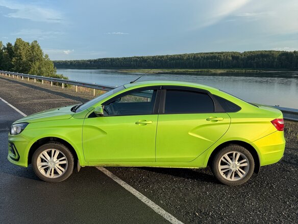 2017 Lada (ВАЗ) Vesta I, зелёный, 600000 рублей - вид 7