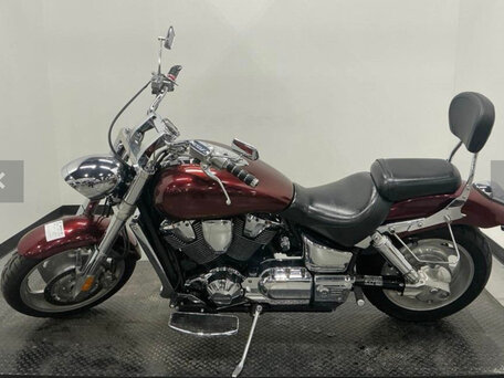 2006 Honda VTX 1800, красный, 760000 рублей, вид 2