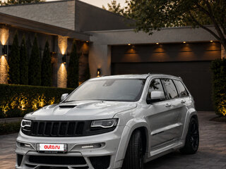 2014 Jeep Grand Cherokee SRT IV (WK2) Рестайлинг, белый, 4999000 рублей, вид 4