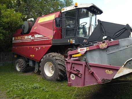 2013 Гомсельмаш КЗС-812, красный, 3750000 рублей, вид 2