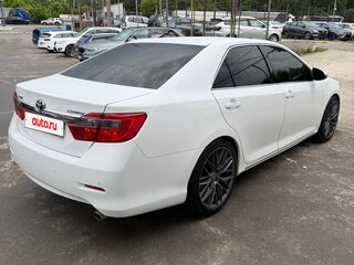 2013 Toyota Camry VII (XV50), белый, 1400000 рублей, вид 5