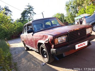 2002 Lada (ВАЗ) 2107, пурпурный, 360000 рублей, вид 3