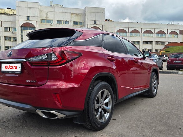 2019 Lexus RX 300 IV, красный, 4955000 рублей - вид 3