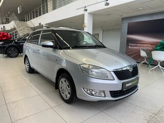 2012 Skoda Fabia II Рестайлинг, серебристый, 679000 рублей, вид 3