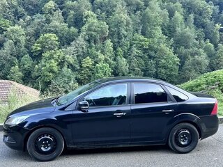 2011 Ford Focus II Рестайлинг, чёрный, 650000 рублей, вид 3