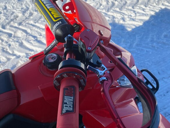 2026 Polaris Predator 500, красный, 970000 рублей - вид 9