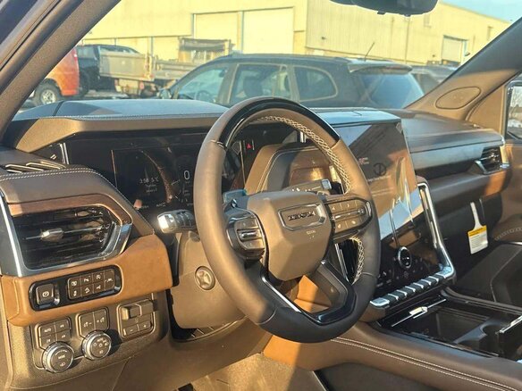 2026 GMC Yukon XL V Рестайлинг, чёрный - вид 4