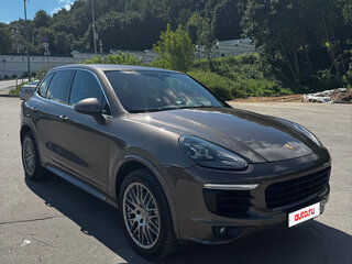2015 Porsche Cayenne S II Рестайлинг (958), коричневый, 3250000 рублей, вид 3