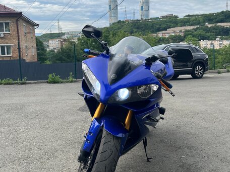 2007 Yamaha YZF-R1, синий, 630000 рублей, вид 1