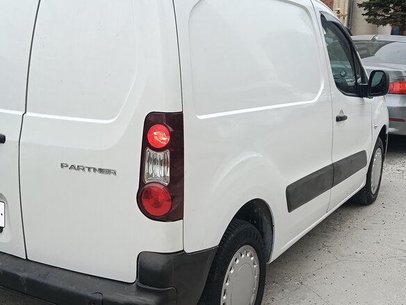 2013 Peugeot Partner II Рестайлинг, белый, 465000 рублей - вид 4
