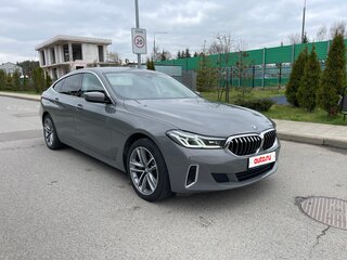 2020 BMW 6 серии Gran Turismo 620d xDrive IV (G32) Рестайлинг, серый, 4700000 рублей, вид 3