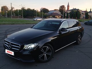 2020 Mercedes-Benz E-Класс 200 d V (W213, S213, C238), чёрный, 2150000 рублей, вид 1