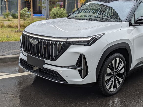 2026 Geely Atlas II, серый, 2980000 рублей - вид 20
