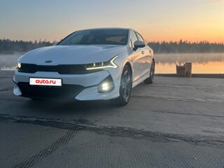2021 Kia K5 III, белый, 1850000 рублей, вид 2