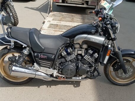 2006 Yamaha V-Max 1200, чёрный, 625000 рублей, вид 3