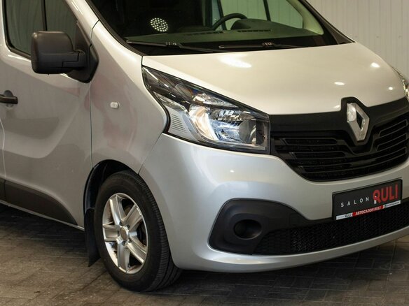 2015 Renault Trafic III, серебристый, 1895000 рублей - вид 7