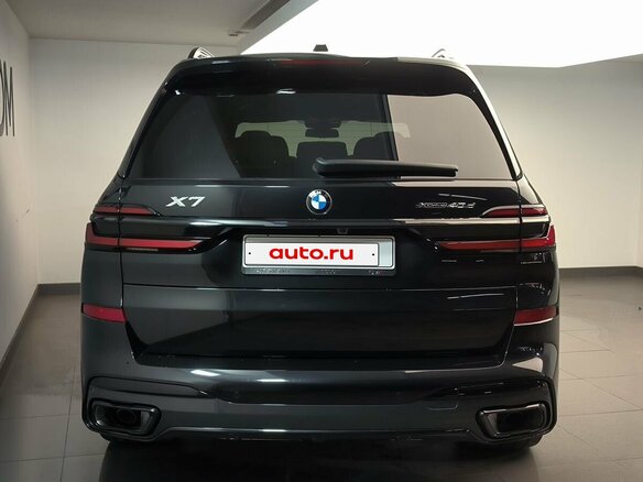 2025 BMW X7 40d I (G07) Рестайлинг, чёрный, 18300000 рублей - вид 5