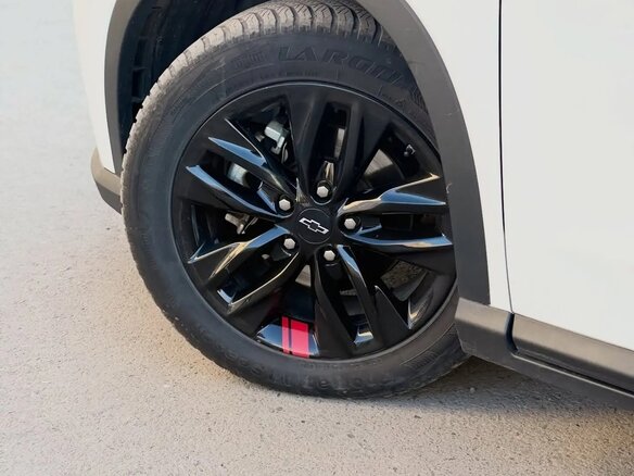 2023 Chevrolet Orlando II, белый, 1620000 рублей - вид 3