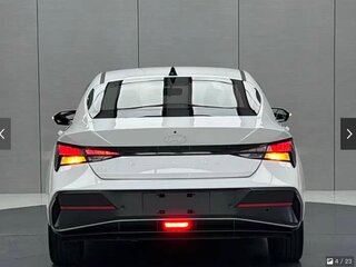 2023 Hyundai Elantra VII (CN7) Рестайлинг, белый, 1632000 рублей, вид 4