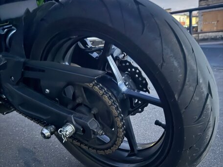2018 Kawasaki Z 650, чёрный, 599000 рублей, вид 4