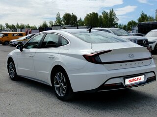 2021 Hyundai Sonata VIII (DN8), белый, 2160000 рублей, вид 4