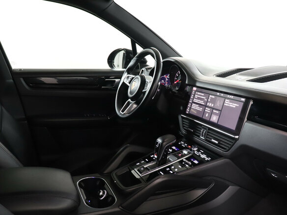 2020 Porsche Cayenne III, чёрный, 7400000 рублей - вид 8