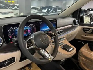 2025 Mercedes-Benz V-Класс Long 300 d длинный III (W447) Рестайлинг 2, чёрный, 14697169 рублей, вид 5