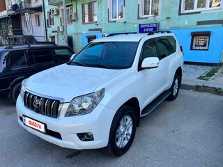 2010 Toyota Land Cruiser Prado 150 Series, белый, 2680000 рублей, вид 2