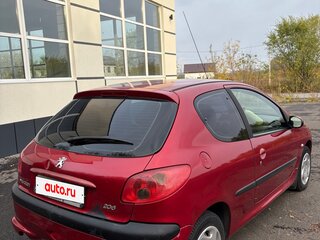 2004 Peugeot 206, красный, 250000 рублей, вид 4