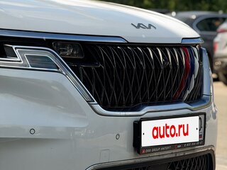 2020 Kia Carnival IV, белый, 4185000 рублей, вид 3