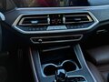 2021 BMW X5 M50i IV (G05/G18), фиолетовый, 7600000 рублей - вид 6