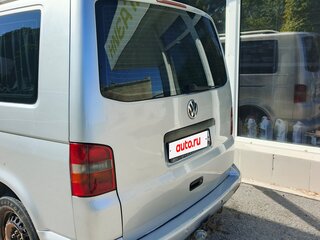 2009 Volkswagen Transporter T5, серебристый, 1500000 рублей, вид 3