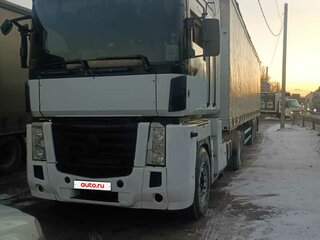 2001 Renault Magnum, белый, 2500000 рублей, вид 1
