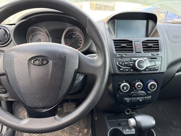 2013 Lada (ВАЗ) Kalina II, зелёный, 281000 рублей - вид 22