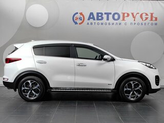 2017 Kia Sportage IV, белый, 1888000 рублей, вид 5